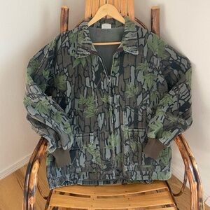 Pella Big Dutch Vintage Trebark Camo Jacket. Men's Small/ Women's Medium
